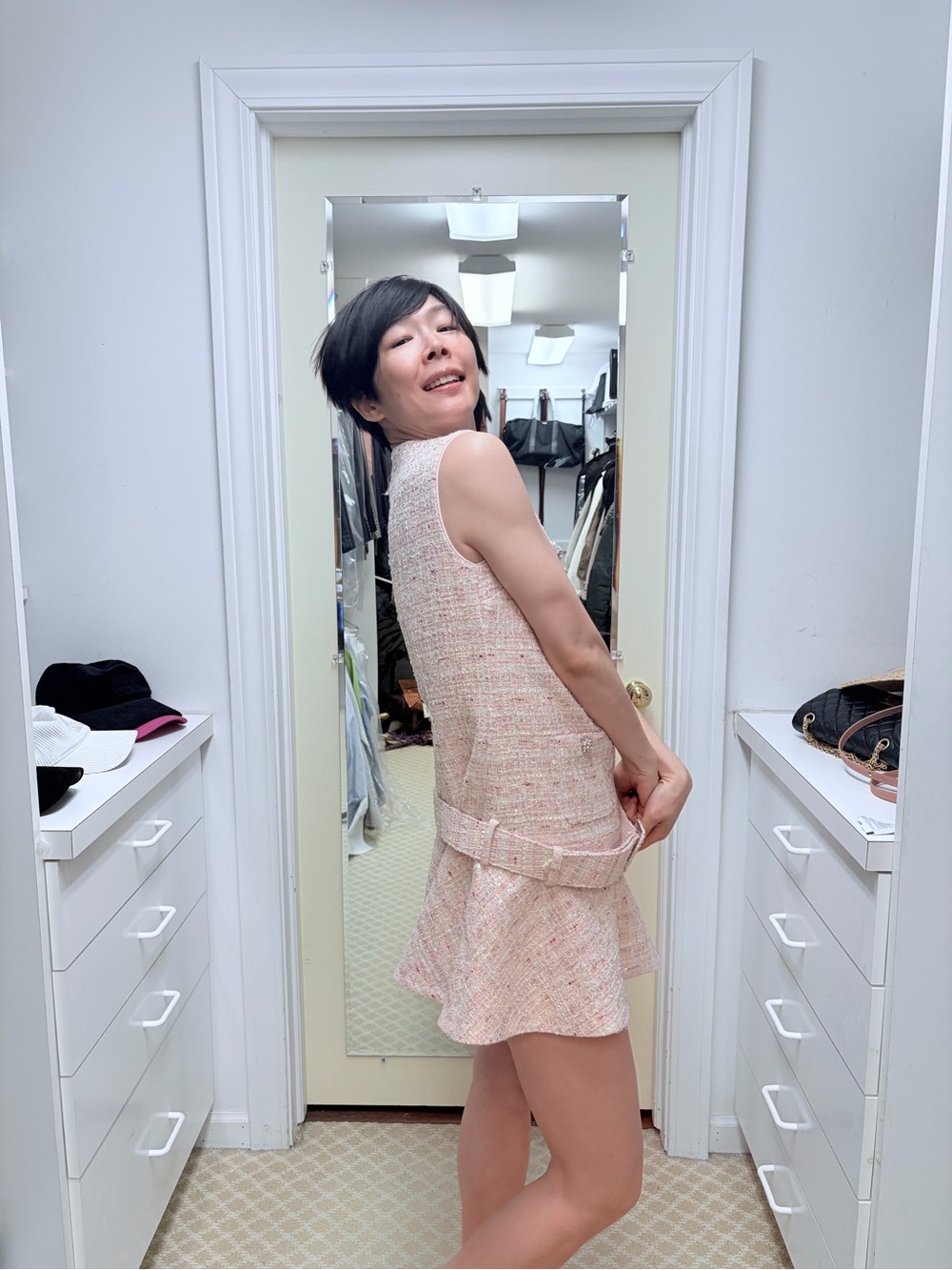 NWOT Self-Portrait Pink Tweed Sleeveless Belted Mini Dress, Size US 6 - Picture 4 of 16